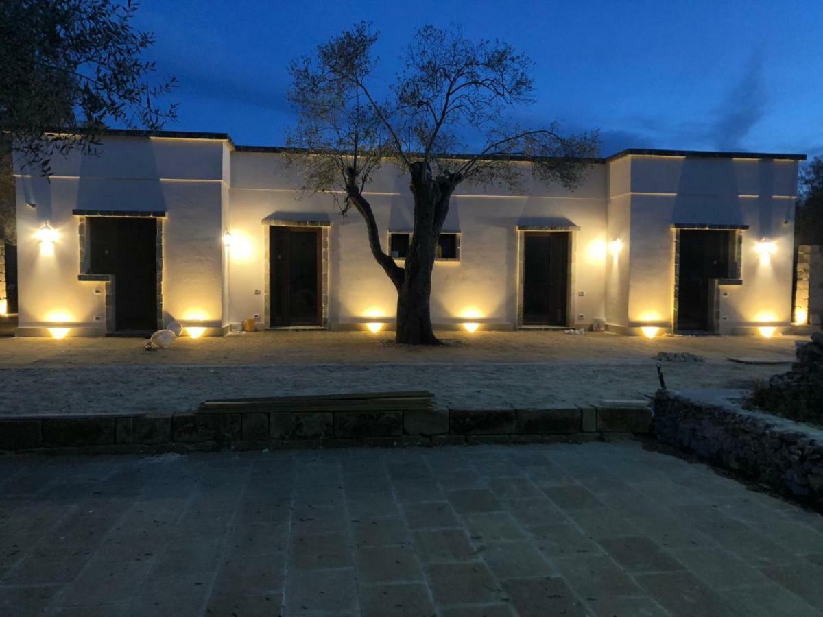 Le Tre Colonne Bed and Breakfast Melendugno Εξωτερικό φωτογραφία