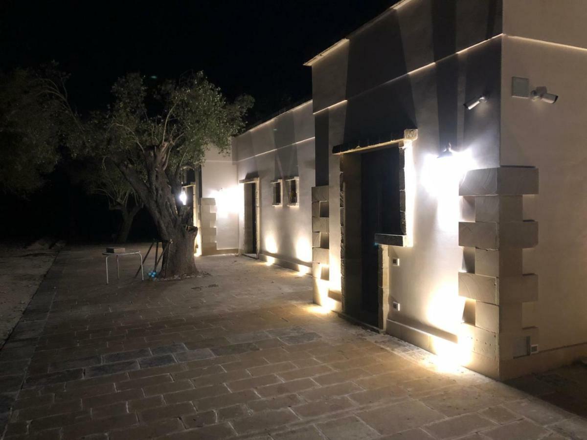 Le Tre Colonne Bed and Breakfast Melendugno Εξωτερικό φωτογραφία