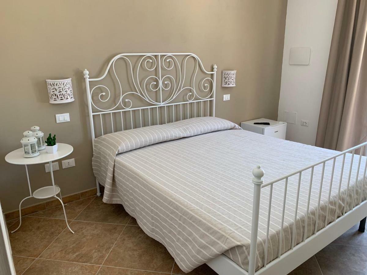 Le Tre Colonne Bed and Breakfast Melendugno Εξωτερικό φωτογραφία