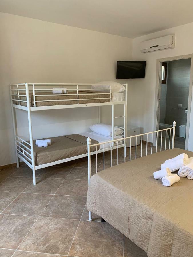 Le Tre Colonne Bed and Breakfast Melendugno Εξωτερικό φωτογραφία