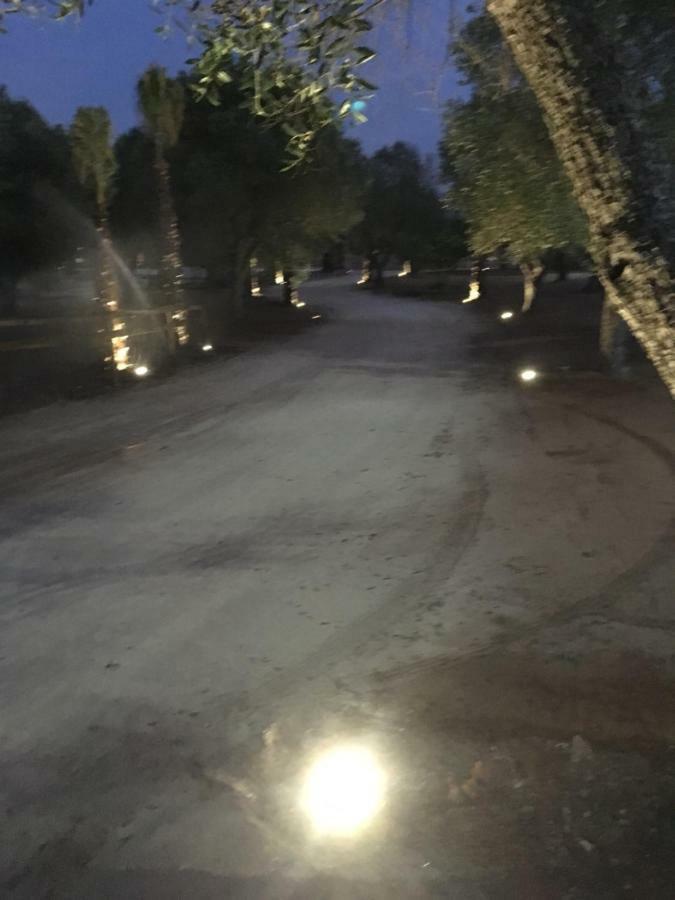 Le Tre Colonne Bed and Breakfast Melendugno Εξωτερικό φωτογραφία